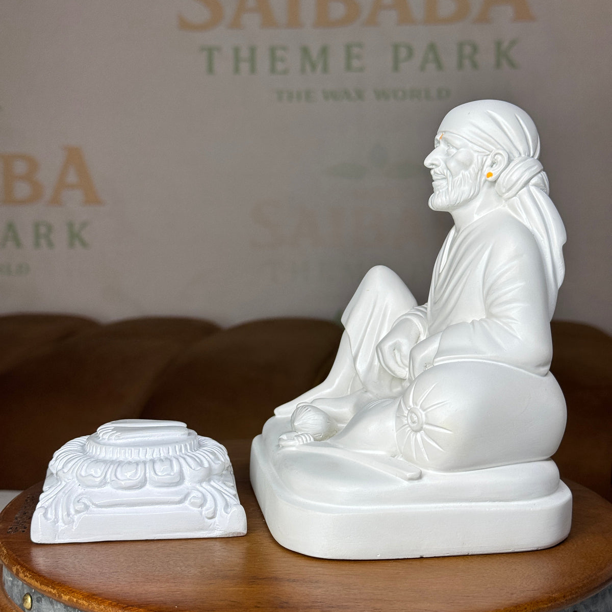 Sai Baba Dwarkamai With Charan