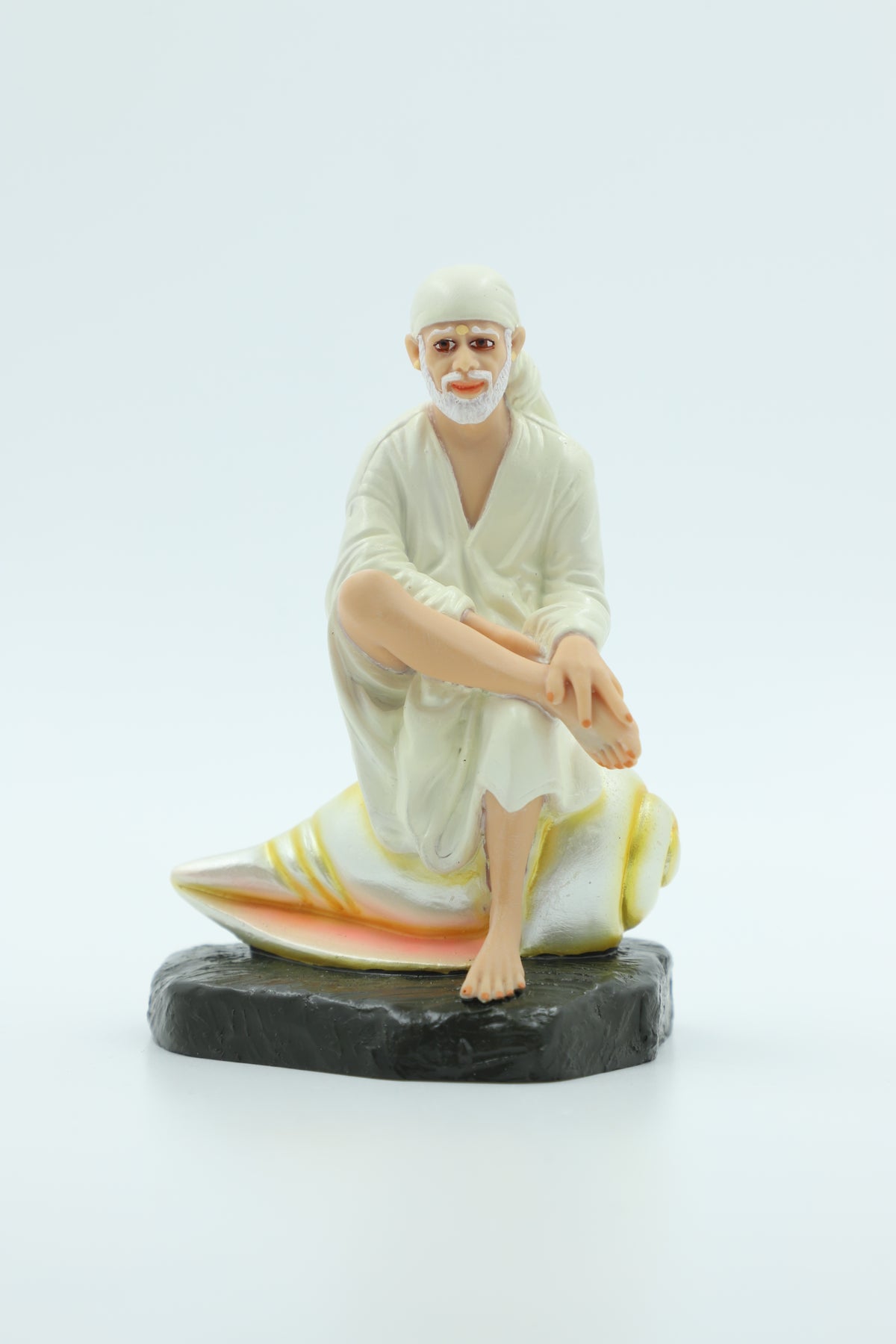 🕉️Hemant Art Shirdi Sai Baba Idol – 5 Inch – Sitting on Conch Shell – Pure Resin Marble Finish