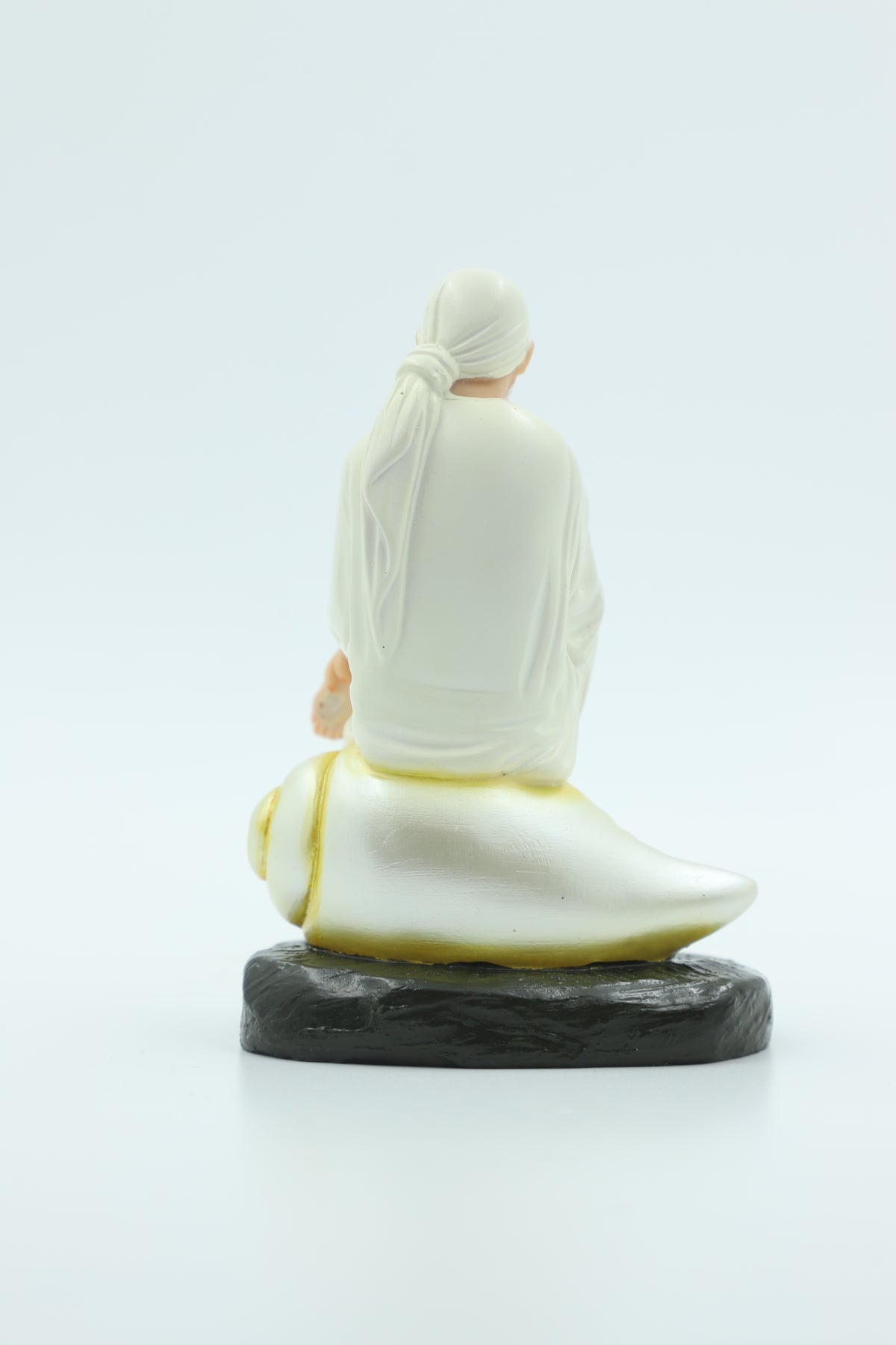 🕉️Hemant Art Shirdi Sai Baba Idol – 5 Inch – Sitting on Conch Shell – Pure Resin Marble Finish