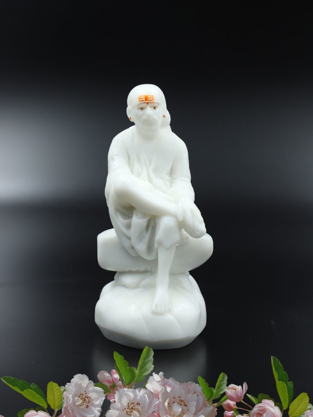 🛕Hemant Art Shirdi Sai Baba Marble Statue Idol – Embroidered White Vastra & Pagdi | Handcrafted Murti for Home Temple or Gift ✨...4.5 inchs