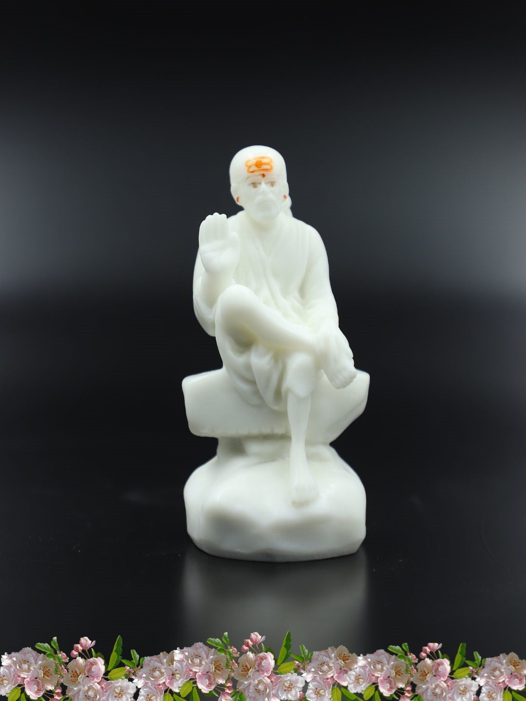 Sai Baba Embroidered Marble White Vastra & Pagdi 4.5 inchs Hemant Art