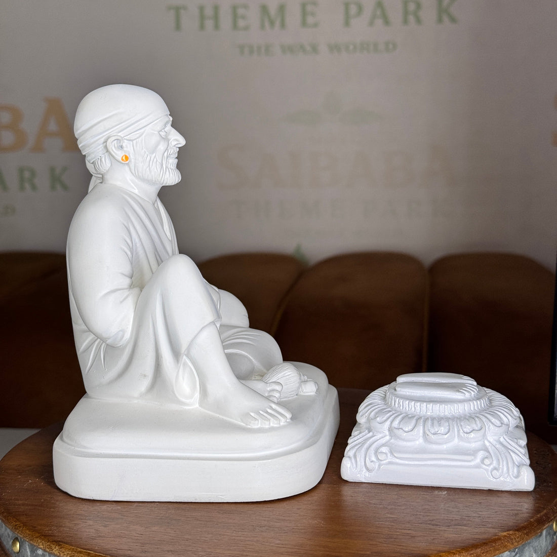 Sai Baba Dwarkamai With Charan
